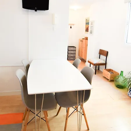 Letplanet Merced Center Apartment Malaga